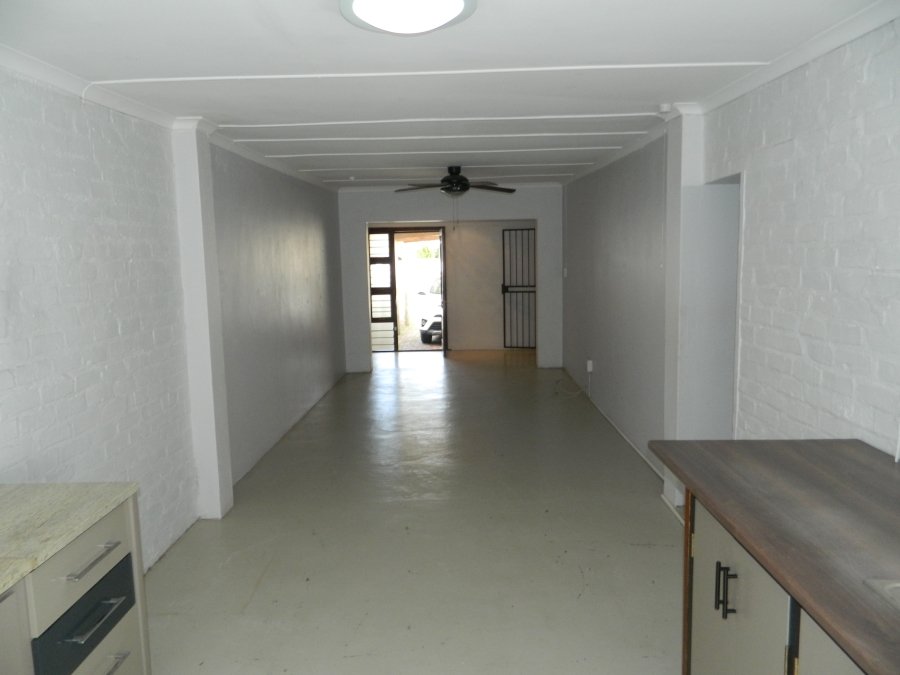 2 Bedroom Property for Sale in Paarl North Western Cape